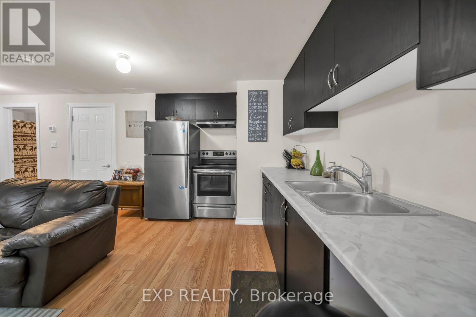 108 Durham Avenue, Barrie, Ontario  L9J 0L8 - Photo 37 - S12763386