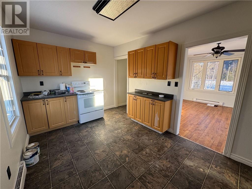 72a Nickel Street, Levack, Ontario  P0M 2C0 - Photo 5 - 2126353