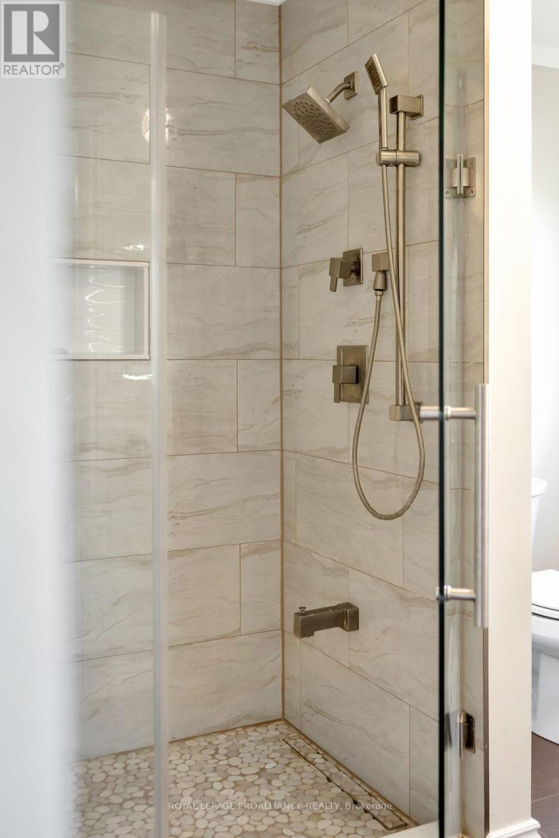 6282 County Road 2, Loyalist, Ontario  K0H 2H0 - Photo 23 - X12297261