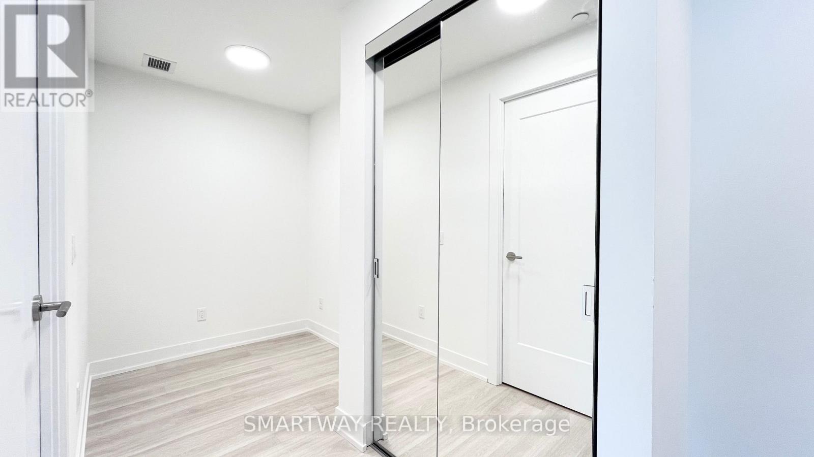 414 - 25 Cordova Avenue, Toronto, Ontario  M9A 0E5 - Photo 24 - W12763314