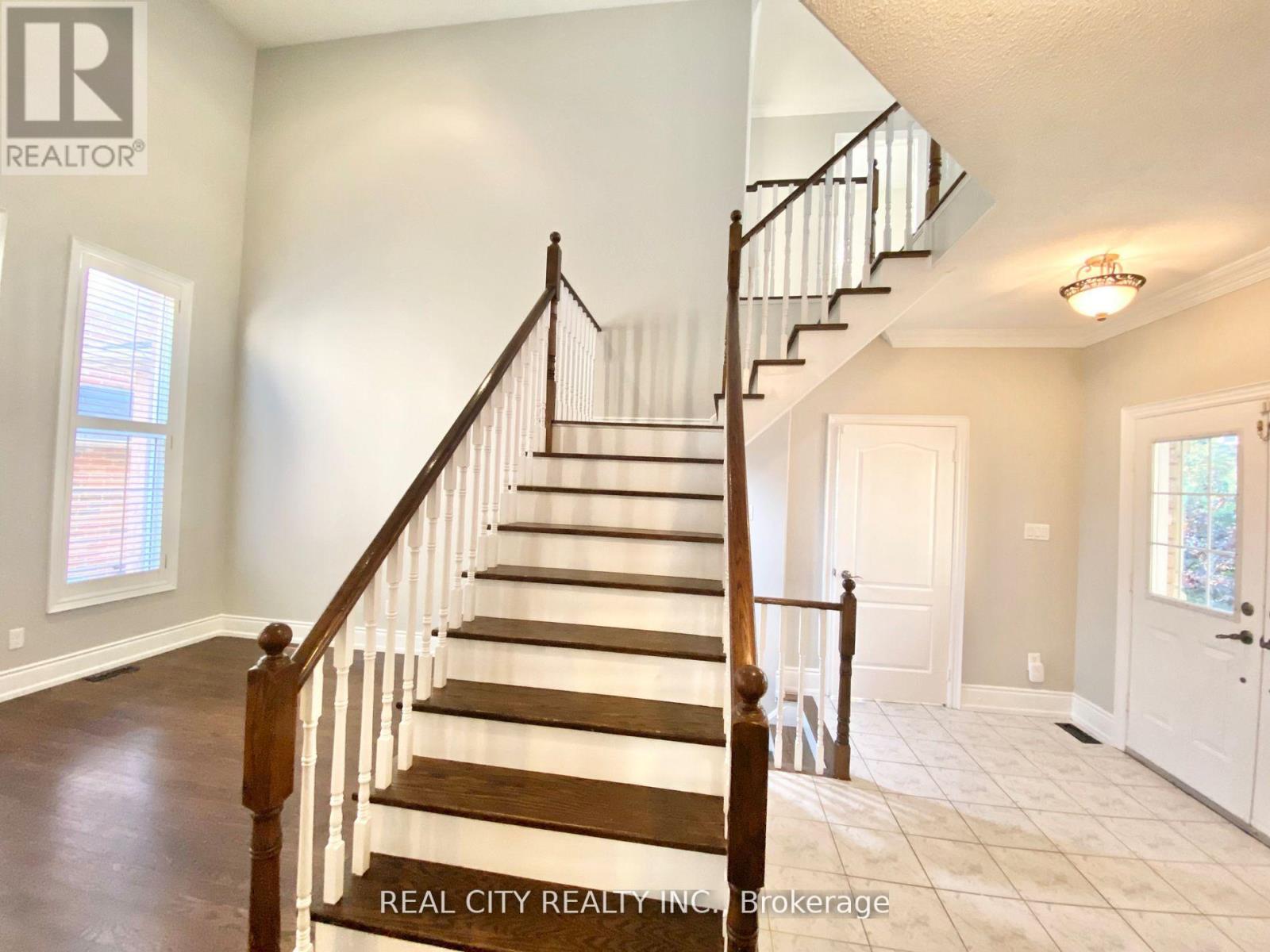 830 Old Derry Road, Mississauga, Ontario  L5W 1B9 - Photo 7 - W12763328