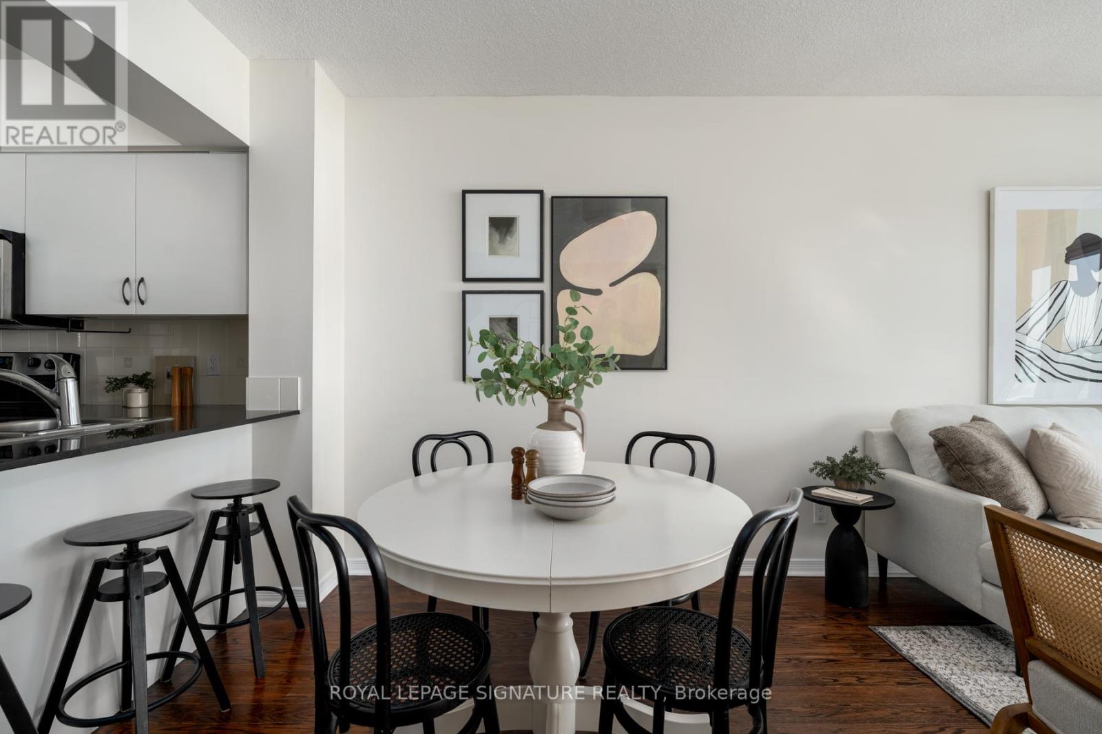 2801 - 2240 Lake Shore Boulevard W, Toronto, Ontario  M8V 0B1 - Photo 17 - W12763332