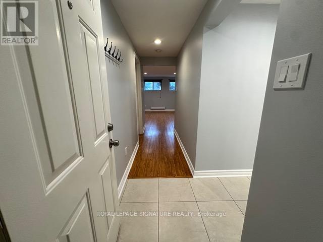 4 - 31 Marina Avenue, Toronto, Ontario  M8W 1K4 - Photo 12 - W12763354