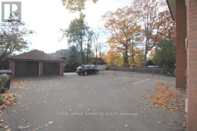 4 - 31 Marina Avenue, Toronto, Ontario  M8W 1K4 - Photo 17 - W12763354