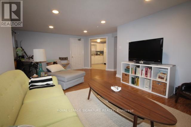 4 - 31 Marina Avenue, Toronto, Ontario  M8W 1K4 - Photo 2 - W12763354