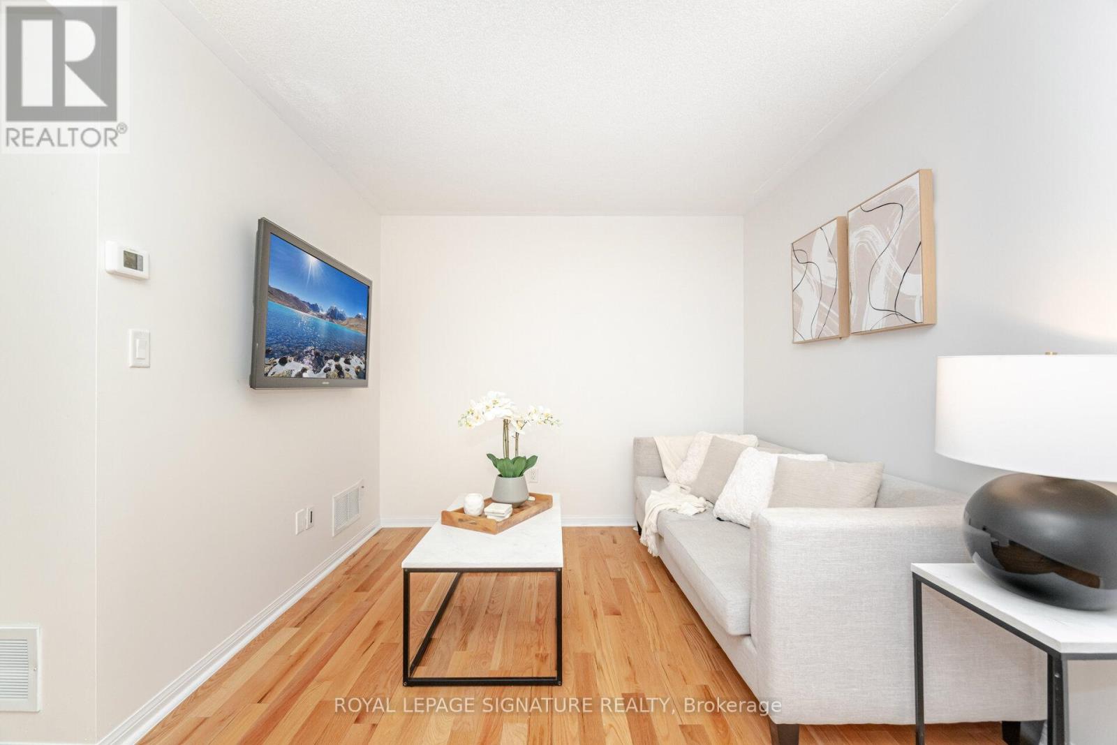 1182 Barnard Drive, Milton, Ontario  L9T 6R4 - Photo 11 - W12763368