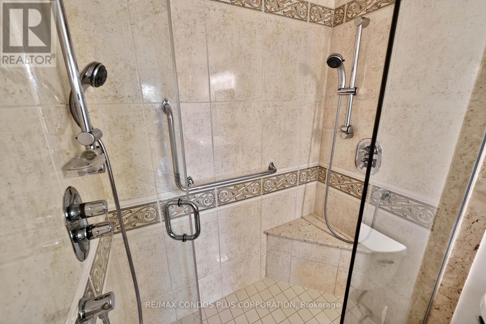 508 - 1359 White Oaks Boulevard S, Oakville, Ontario  L6H 0H3 - Photo 13 - W12763392