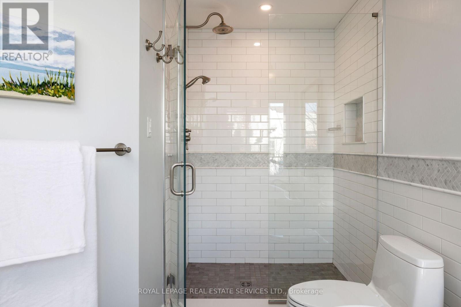 2475 Oakhaven Drive, Oakville, Ontario  L6M 4B7 - Photo 33 - W12763402