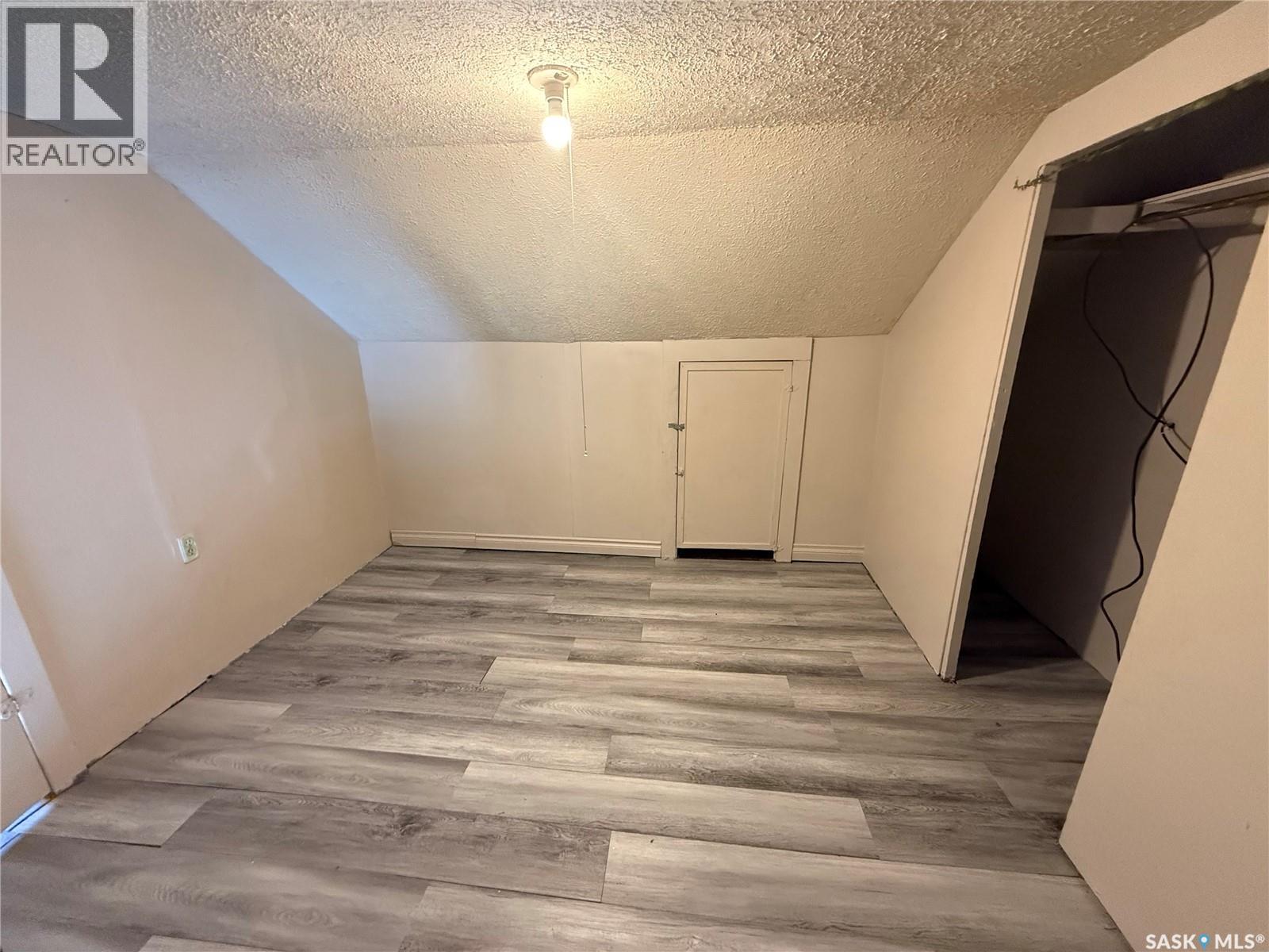 203 Centre Street, Naicam, Saskatchewan  S0K 2Z0 - Photo 9 - SK027945