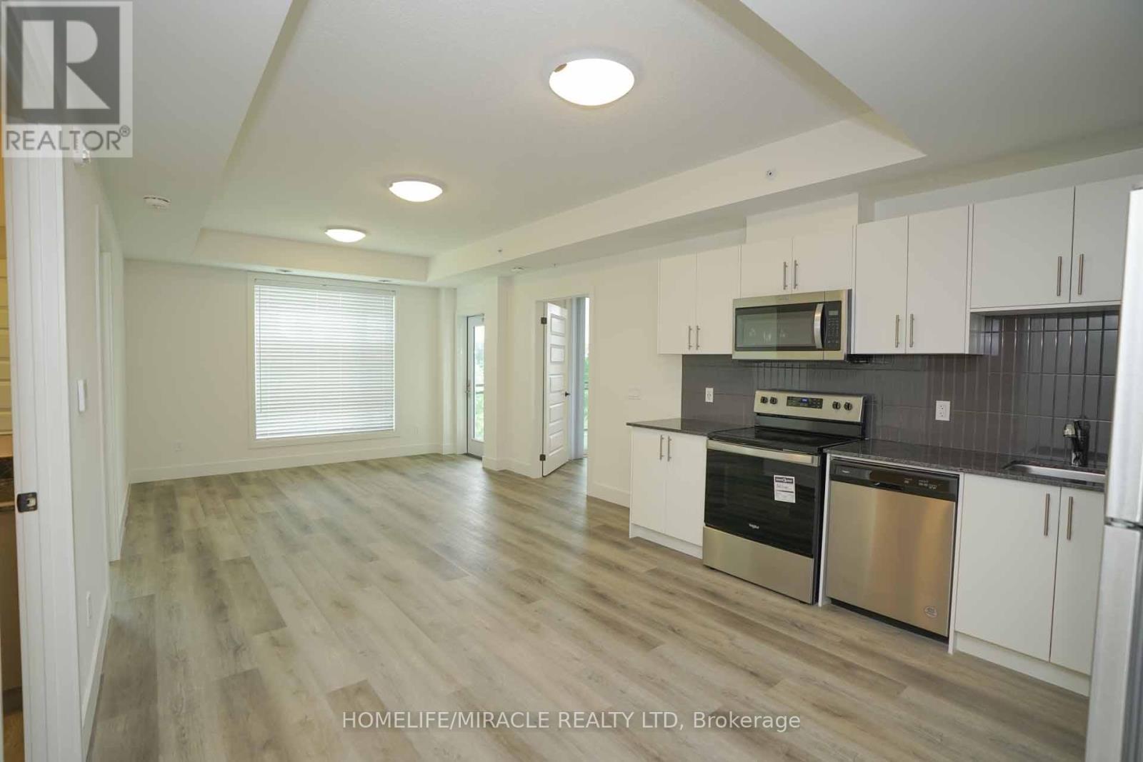 604 - 107 Roger Street, Waterloo, Ontario  N2J 0G3 - Photo 6 - X12763298