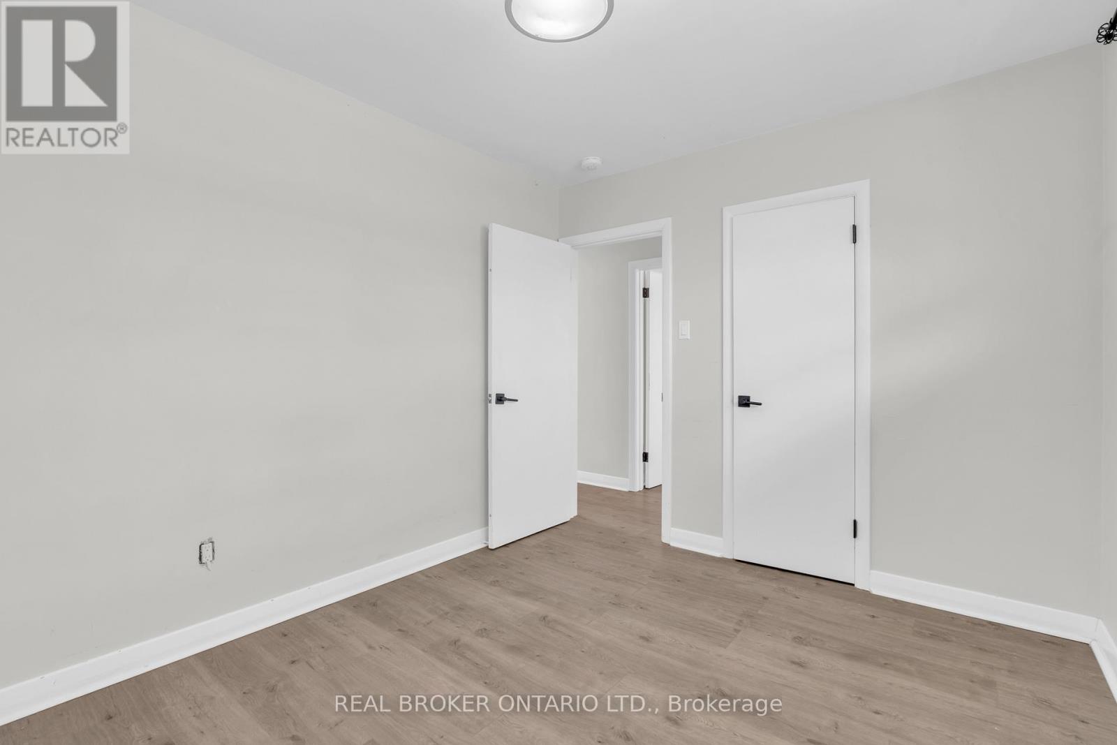 220 Bruce Street, Kitchener, Ontario  N2B 1Z3 - Photo 25 - X12763320