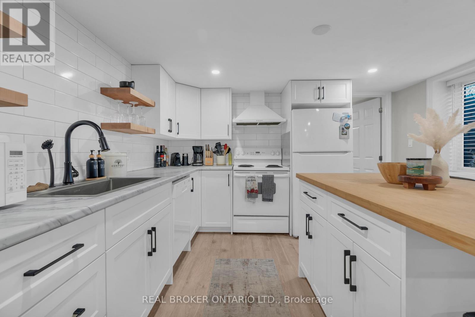 220 Bruce Street, Kitchener, Ontario  N2B 1Z3 - Photo 32 - X12763320