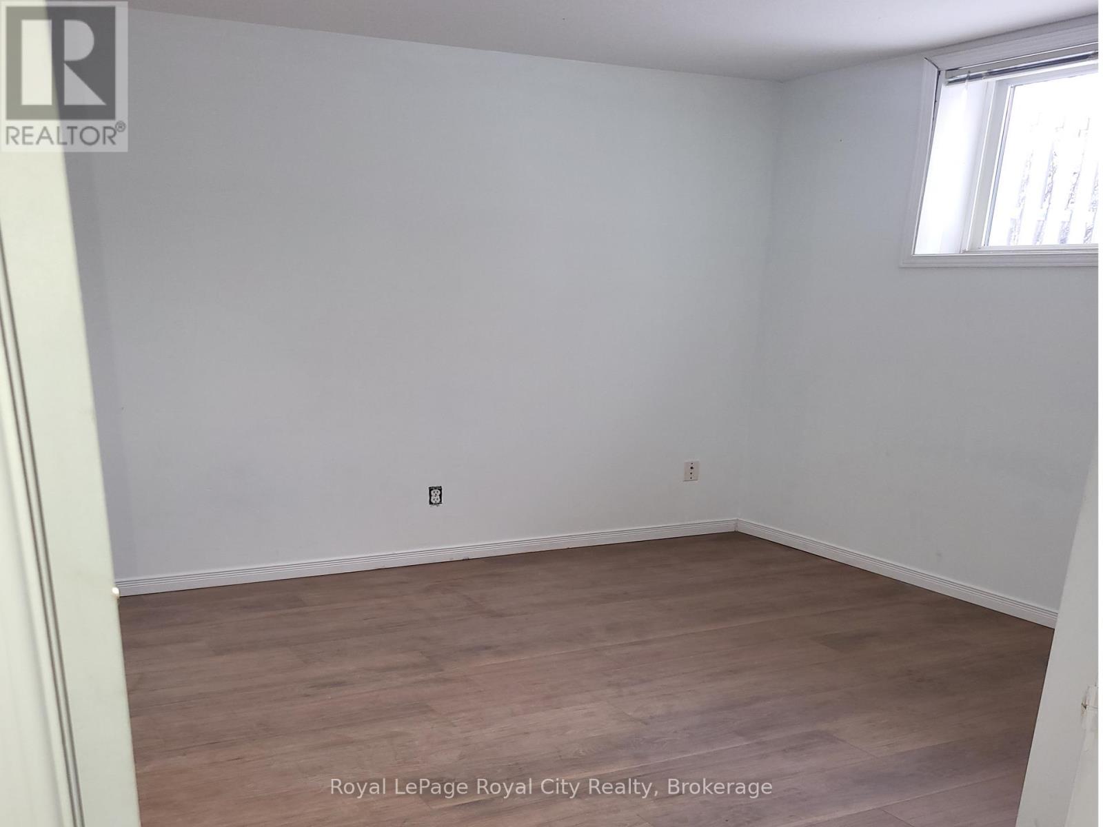 26 Howden Crescent, Guelph, Ontario  N1L 1T2 - Photo 7 - X12647324