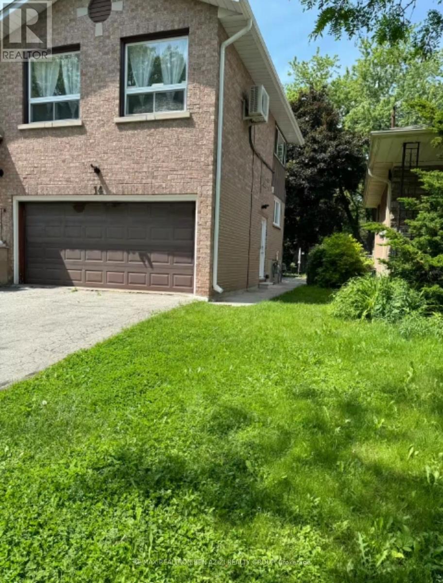 Studio - 14 Wyvern Road, Toronto, Ontario  M2K 2K4 - Photo 12 - C12759424