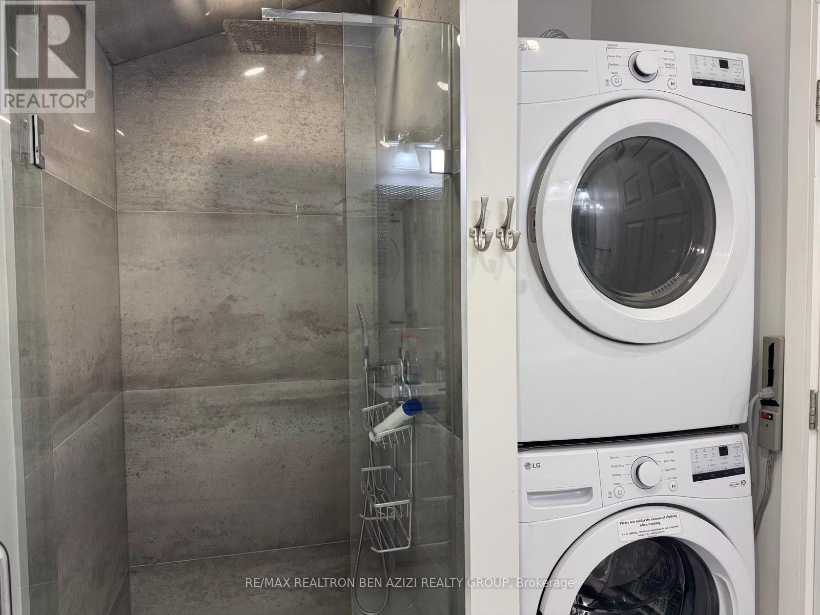 Studio - 14 Wyvern Road, Toronto, Ontario  M2K 2K4 - Photo 11 - C12759424