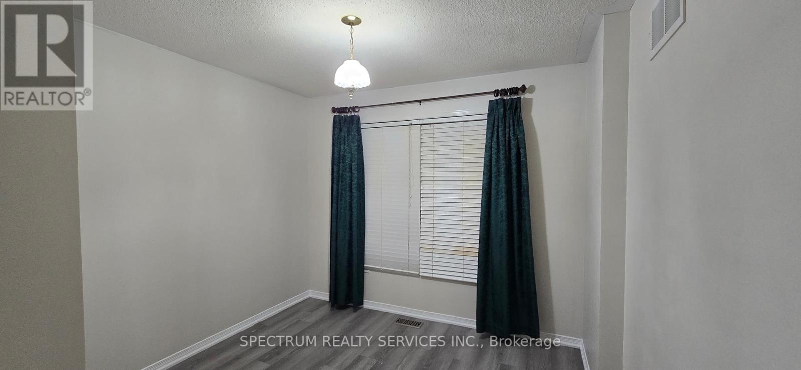 3475 Angel Pass Drive, Mississauga, Ontario  L5M 7N5 - Photo 13 - W12754960