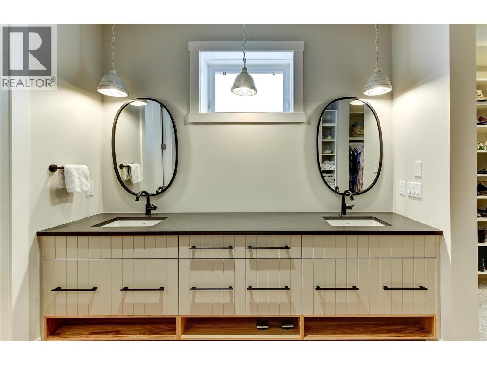 773 Barnaby Road, Kelowna, British Columbia  V1W 4N9 - Photo 23 - 10375068