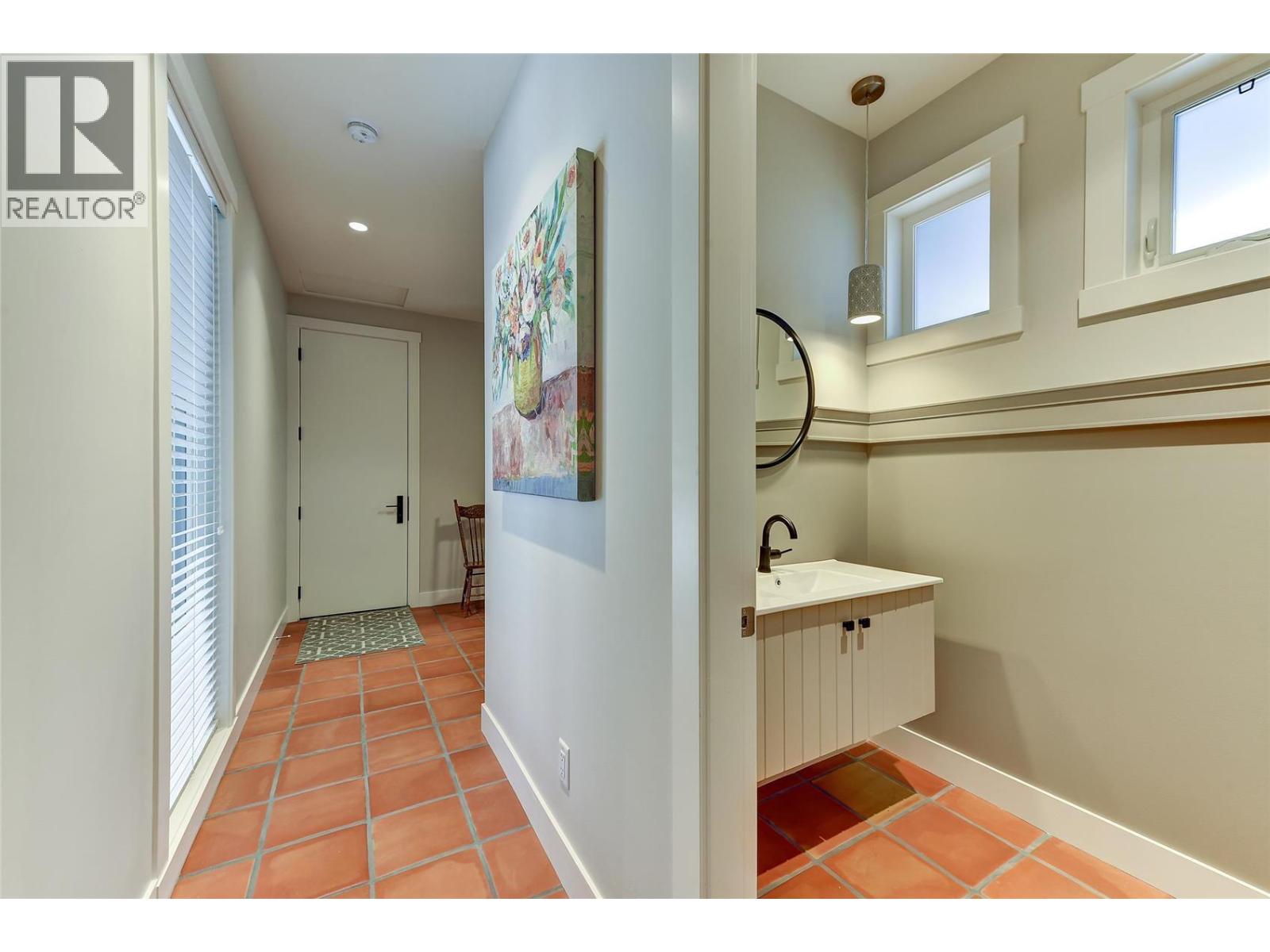 773 Barnaby Road, Kelowna, British Columbia  V1W 4N9 - Photo 46 - 10375068