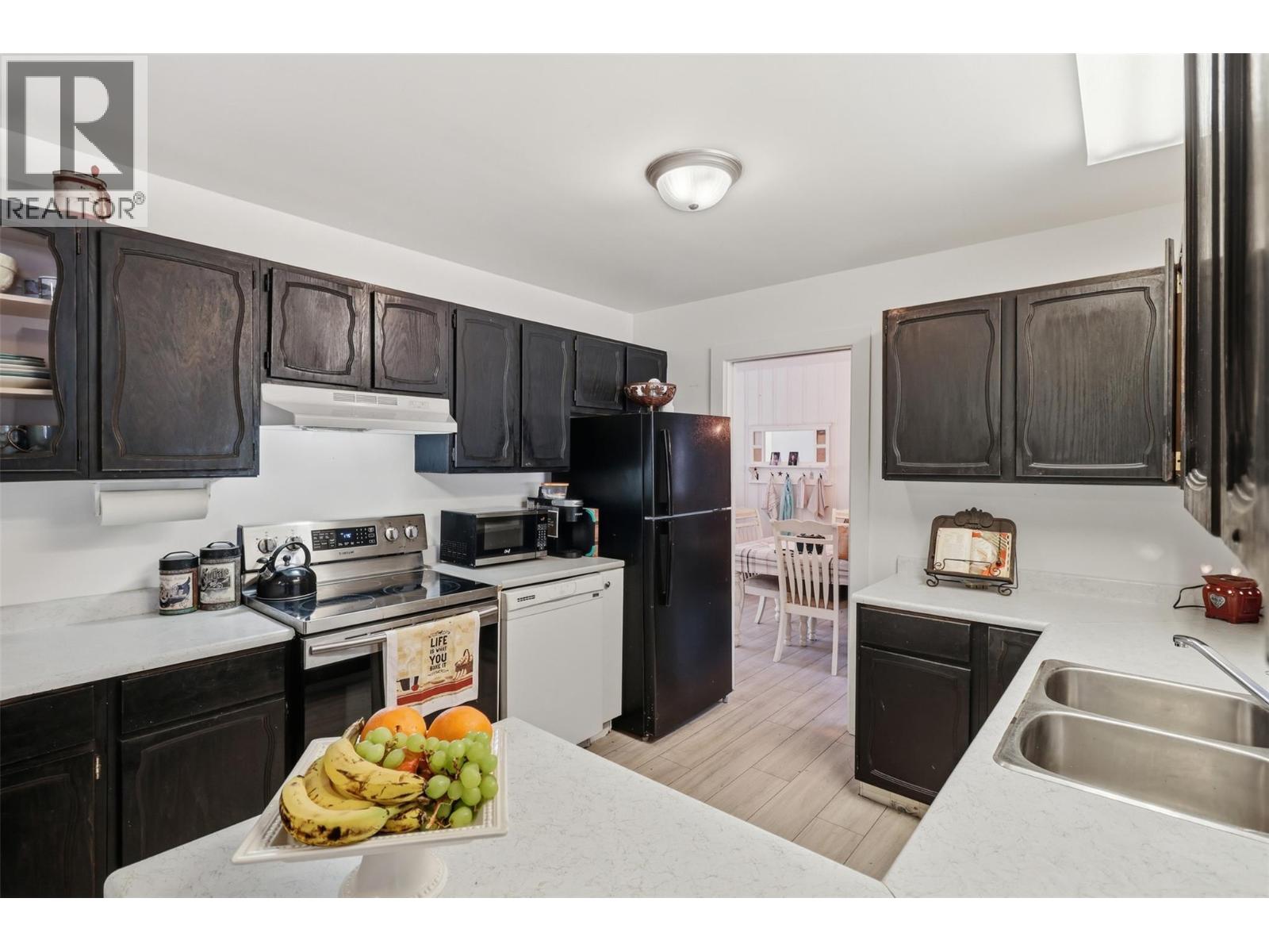 2163 Parker Drive, Merritt, British Columbia  V1K 1J1 - Photo 17 - 10375049