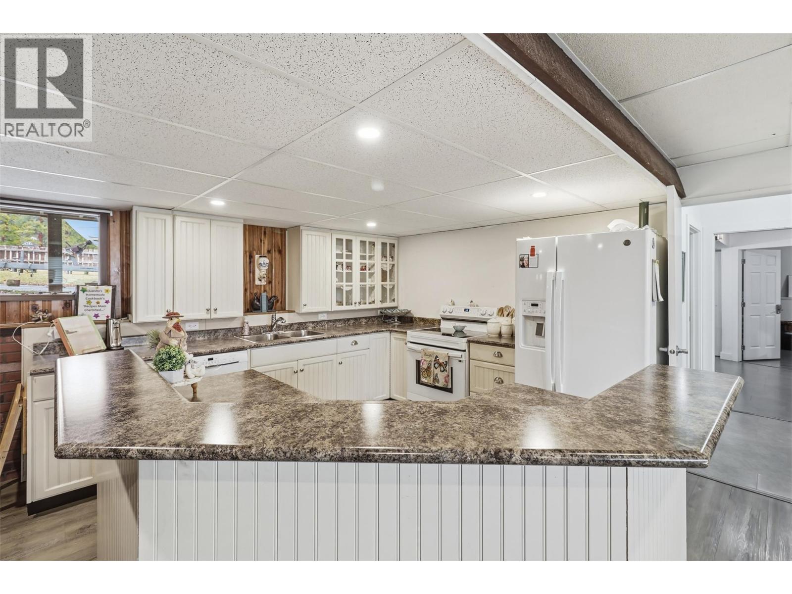 2163 Parker Drive, Merritt, British Columbia  V1K 1J1 - Photo 36 - 10375049