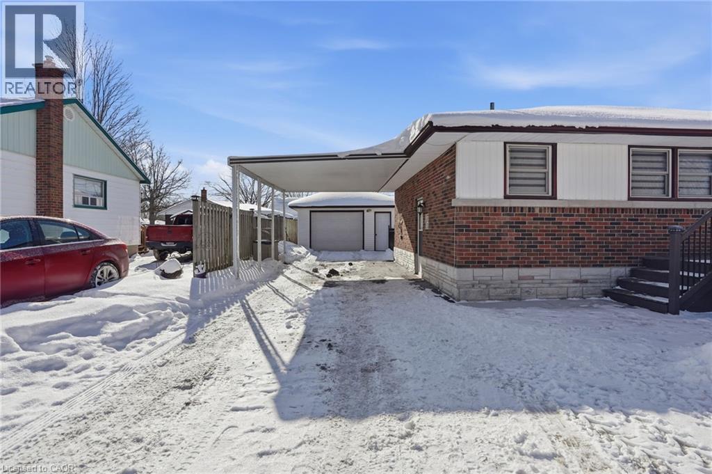 99 Forks Road, Welland, Ontario  L3B 5K4 - Photo 3 - 40802907