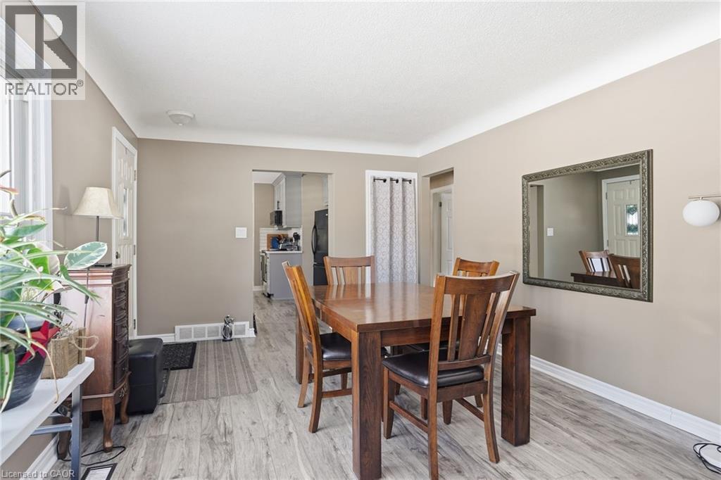 99 Forks Road, Welland, Ontario  L3B 5K4 - Photo 7 - 40802907