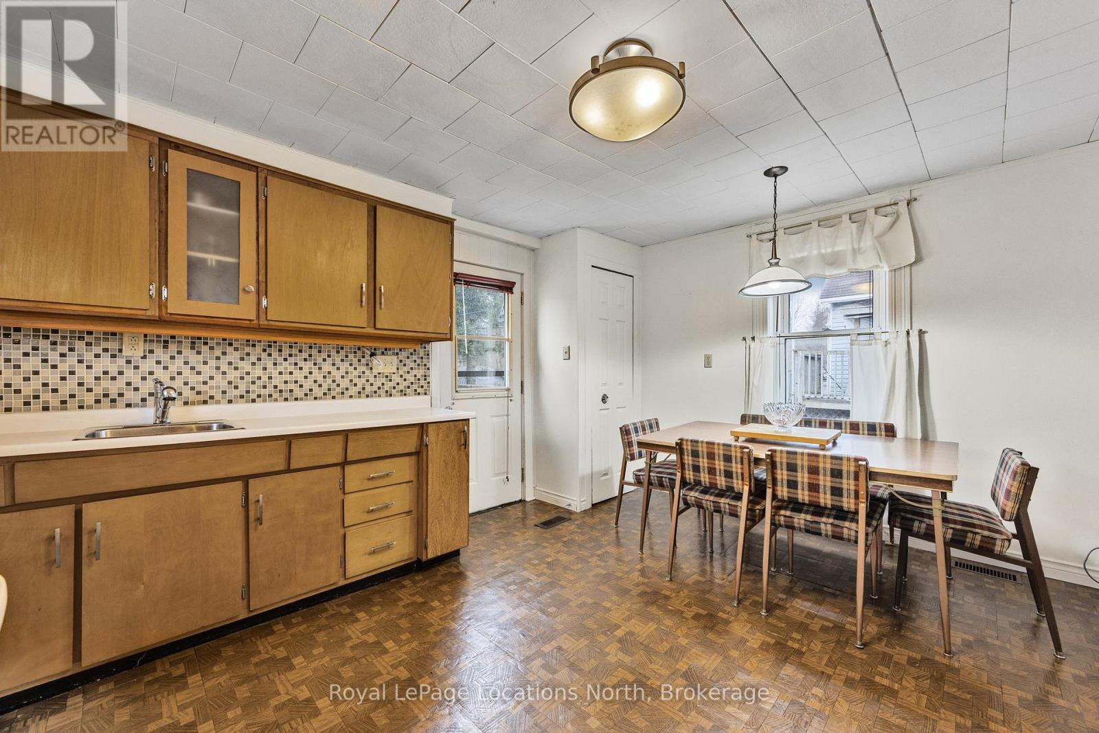 163 Henry Street, Meaford, Ontario  N4L 1E1 - Photo 14 - X12763494