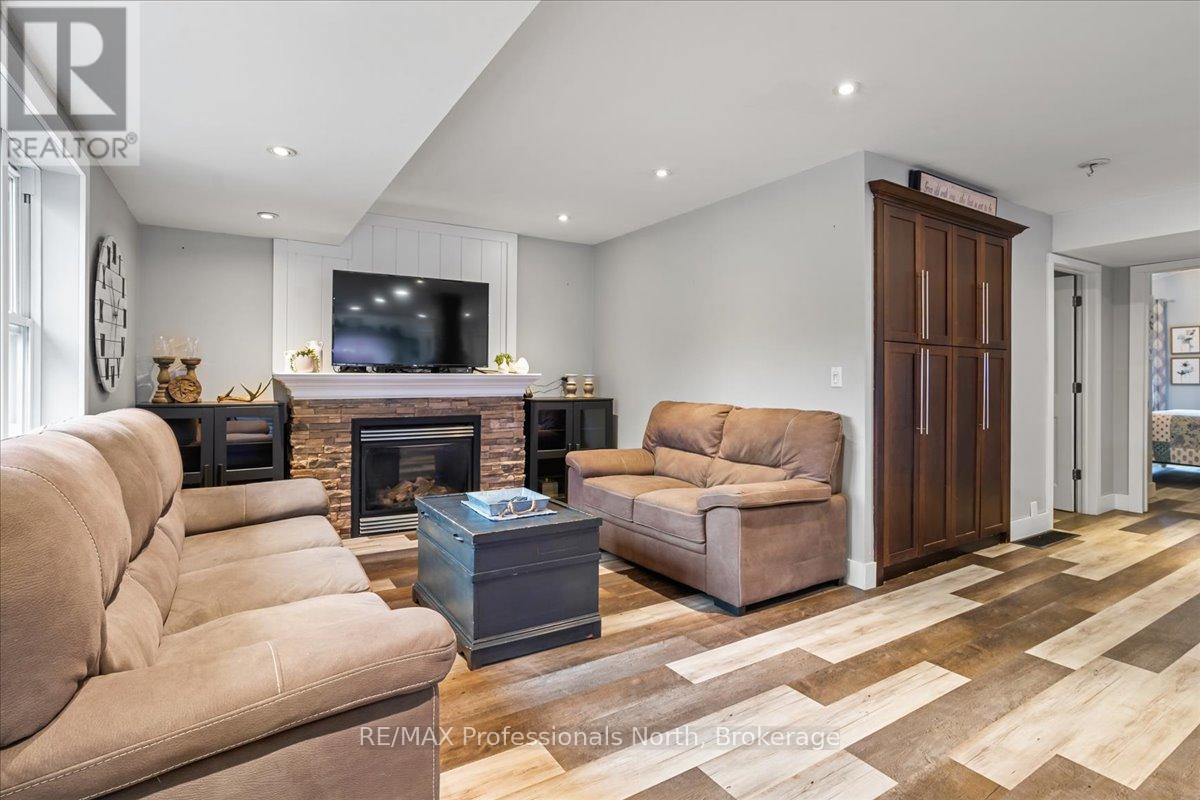 1030 All Seasons Court, Algonquin Highlands, Ontario  K0M 1S0 - Photo 12 - X12763594