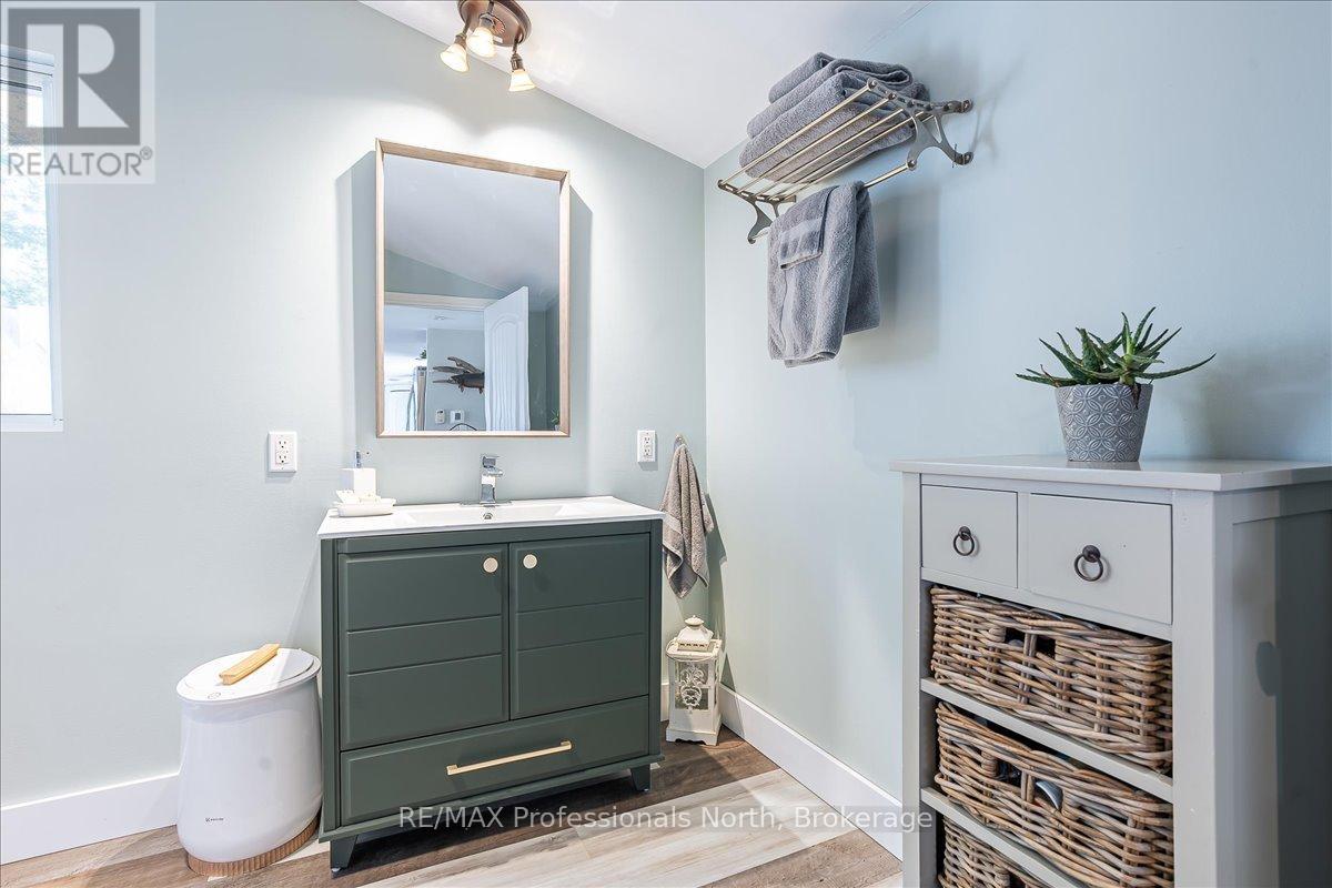 1030 All Seasons Court, Algonquin Highlands, Ontario  K0M 1S0 - Photo 14 - X12763594