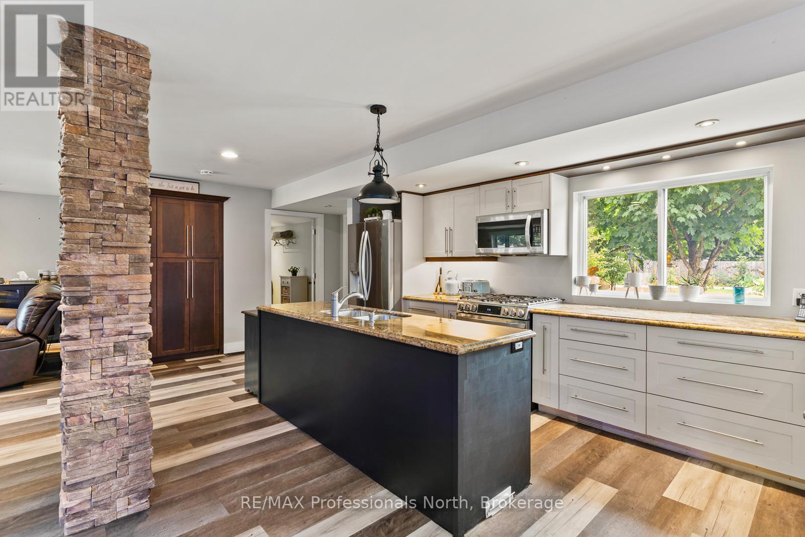 1030 All Seasons Court, Algonquin Highlands, Ontario  K0M 1S0 - Photo 8 - X12763594