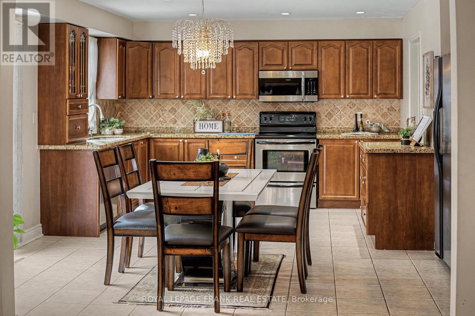 129 Stillwell Lane, Clarington, Ontario  L1B 1R5 - Photo 15 - E12763450