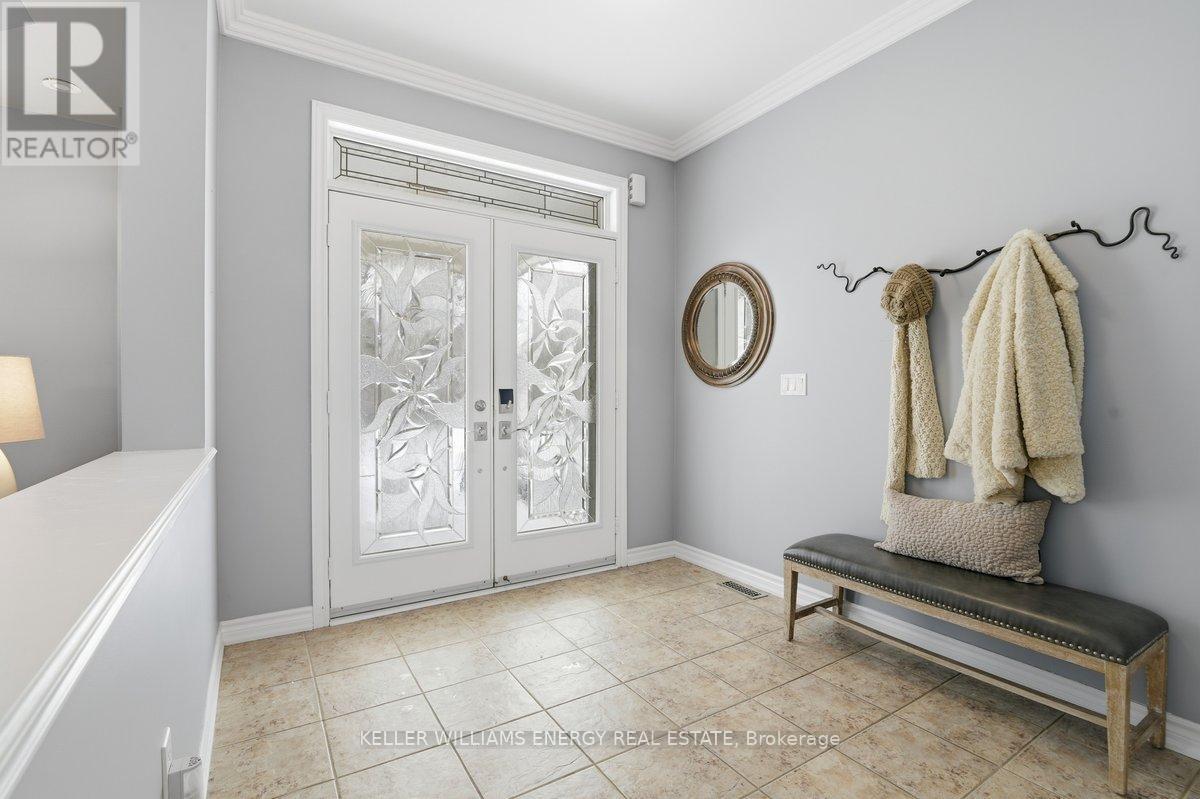 12 Keeler Crescent, Clarington, Ontario  L1C 0B9 - Photo 2 - E12763624