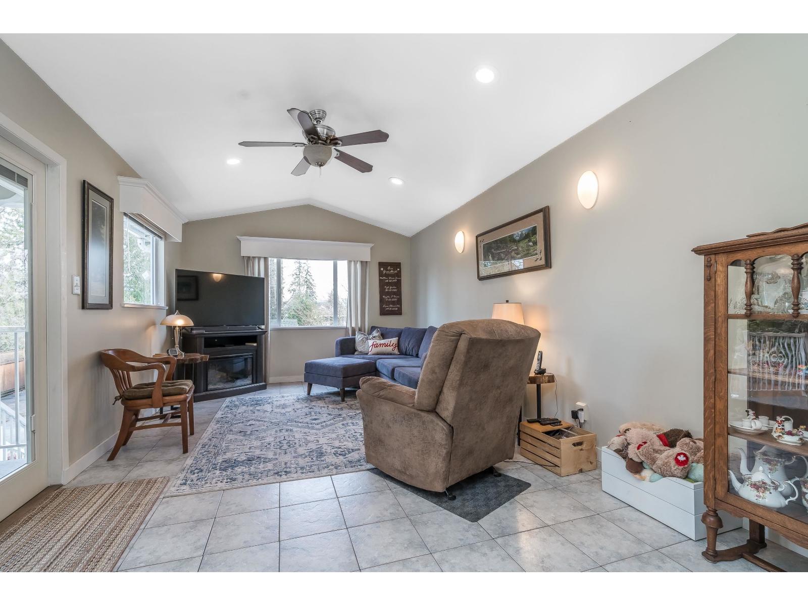 14103 Park Drive, Surrey, British Columbia  V3R 5N6 - Photo 14 - R3087015