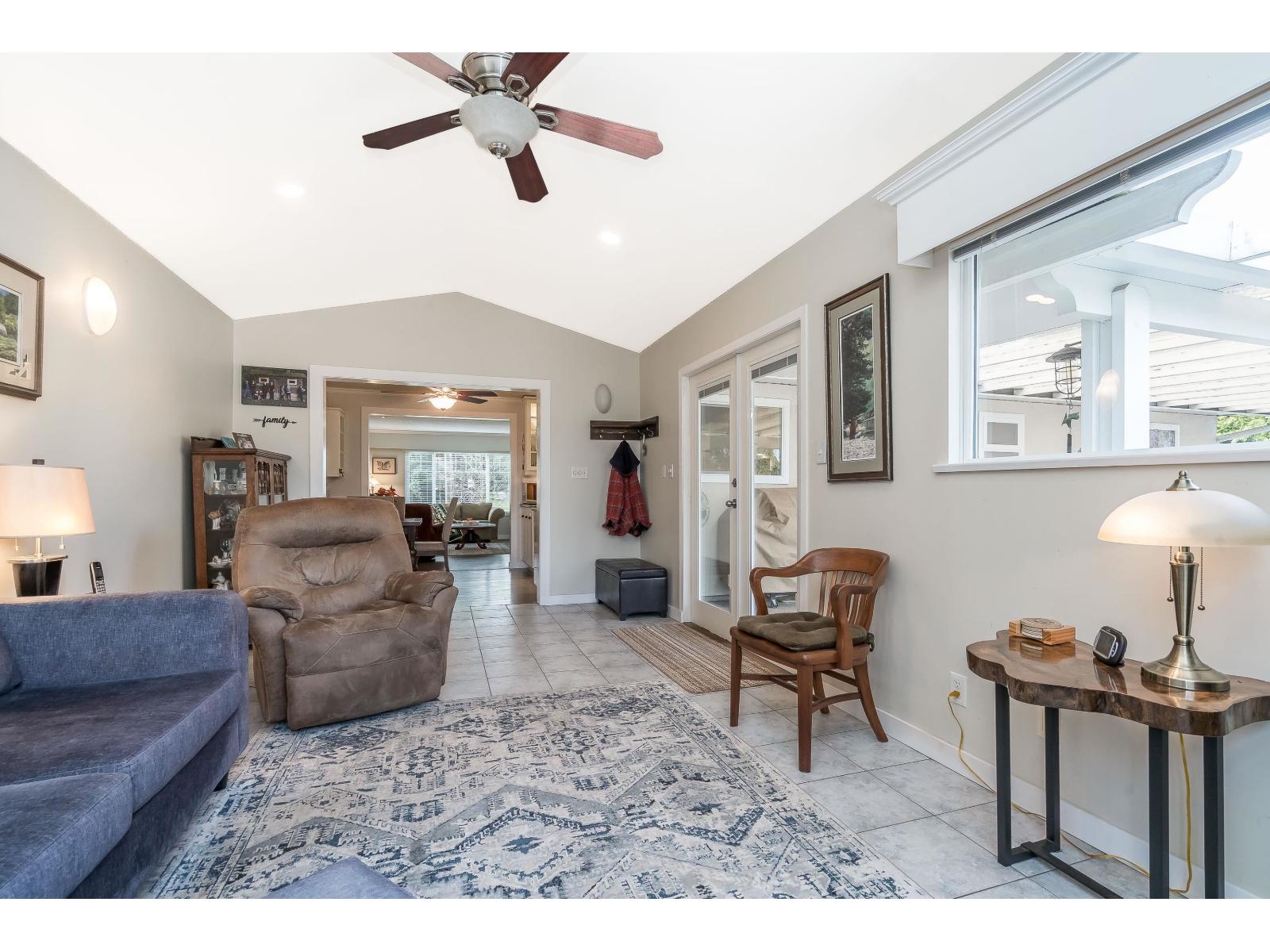 14103 Park Drive, Surrey, British Columbia  V3R 5N6 - Photo 13 - R3087015