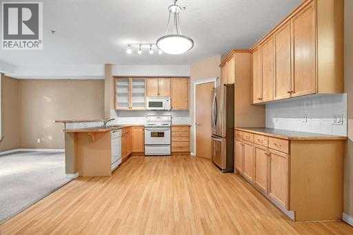 108, 15 Everstone Drive Sw, Calgary, Alberta  T2Y 5B5 - Photo 8 - A2272651