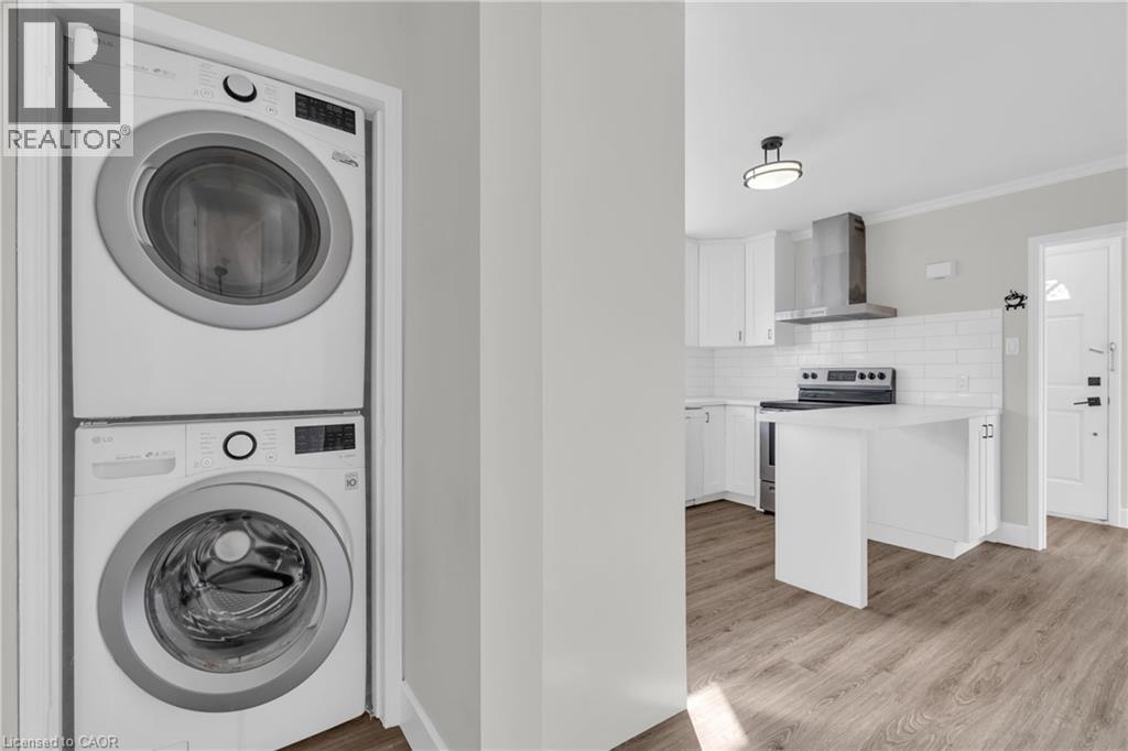 220 Bruce Street, Kitchener, Ontario  N2B 1Z3 - Photo 15 - 40803376