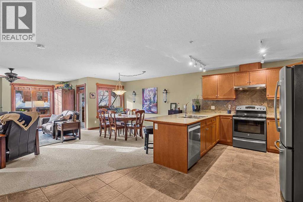 318, 170 Crossbow Place, Canmore, Alberta  T1W 3H4 - Photo 3 - A2279913