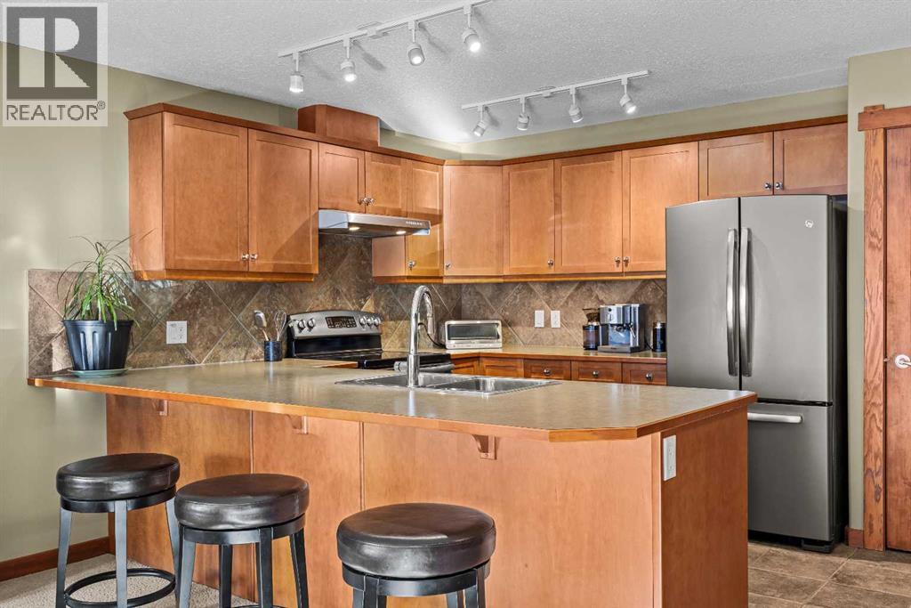 318, 170 Crossbow Place, Canmore, Alberta  T1W 3H4 - Photo 6 - A2279913