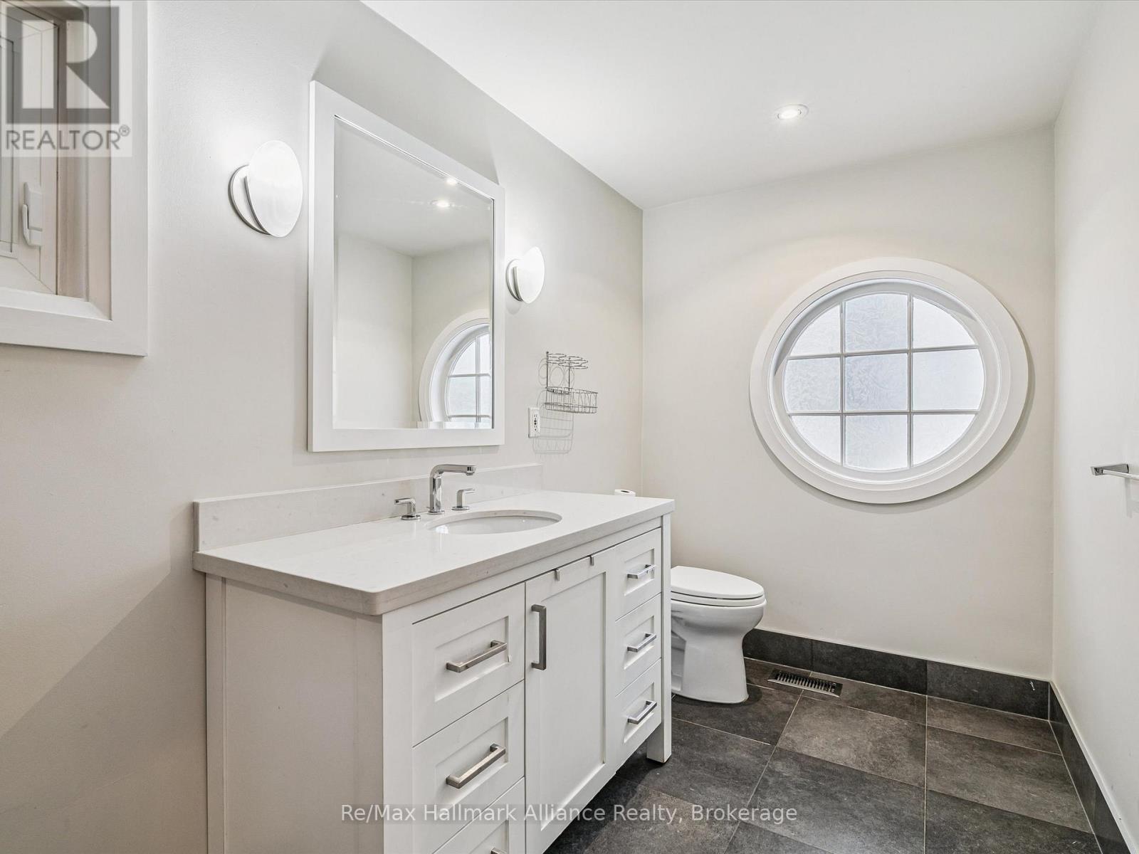 1188 Carey Road, Oakville, Ontario  L6J 2E4 - Photo 19 - W12671708