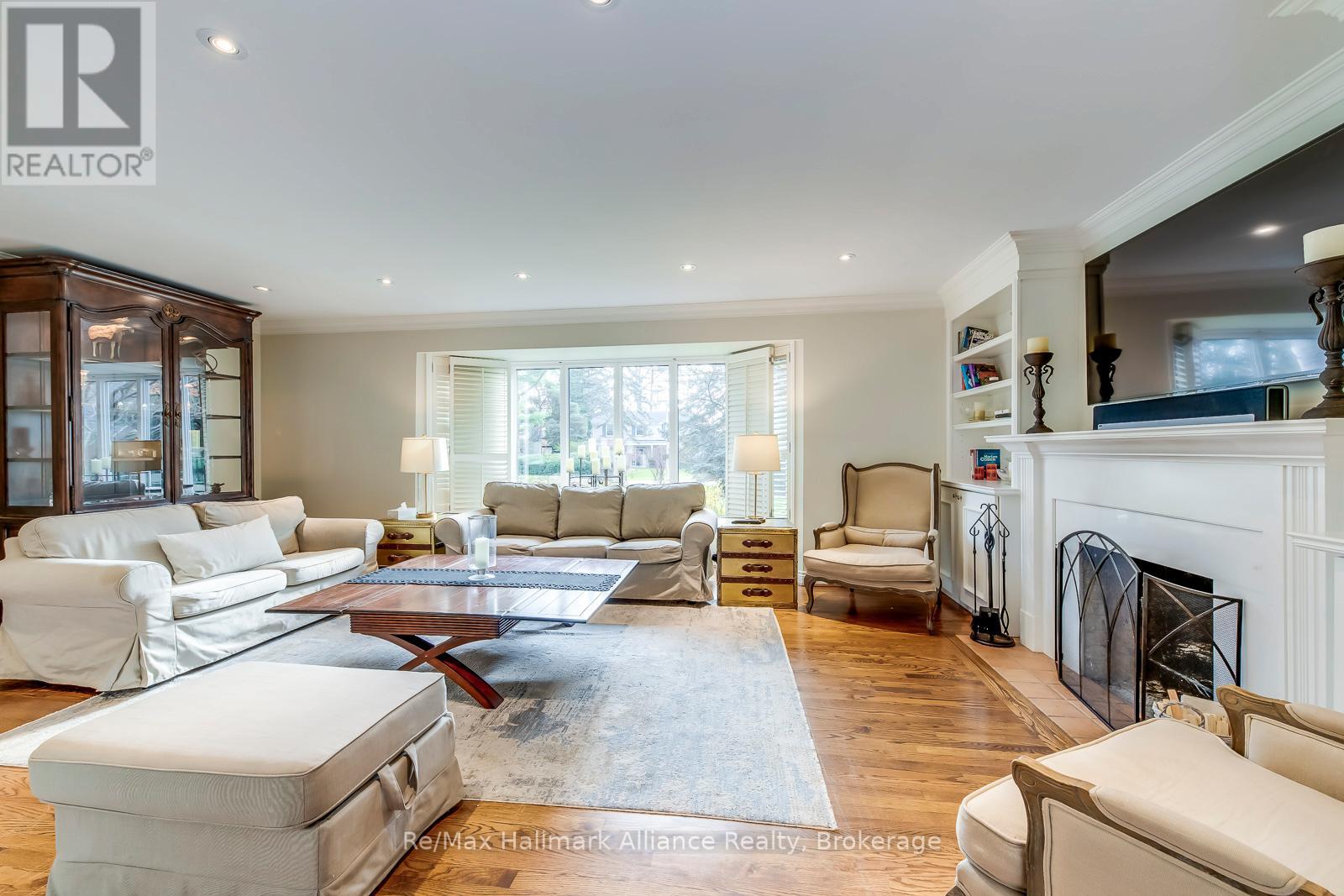 1188 Carey Road, Oakville, Ontario  L6J 2E4 - Photo 6 - W12671708