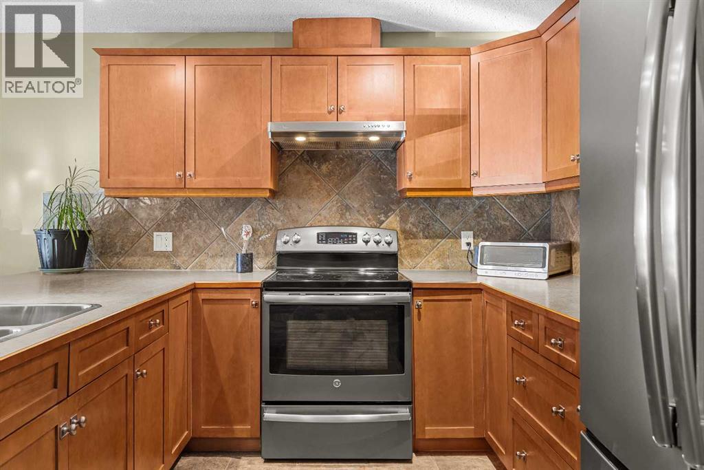 318, 170 Crossbow Place, Canmore, Alberta  T1W 3H4 - Photo 4 - A2279913