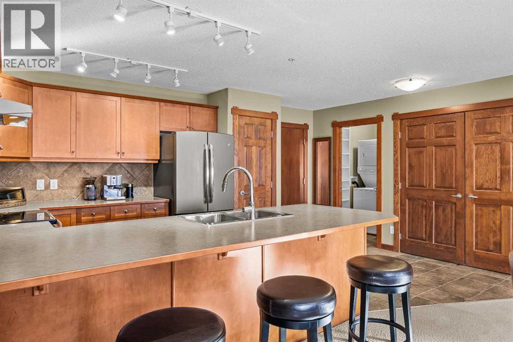 318, 170 Crossbow Place, Canmore, Alberta  T1W 3H4 - Photo 7 - A2279913