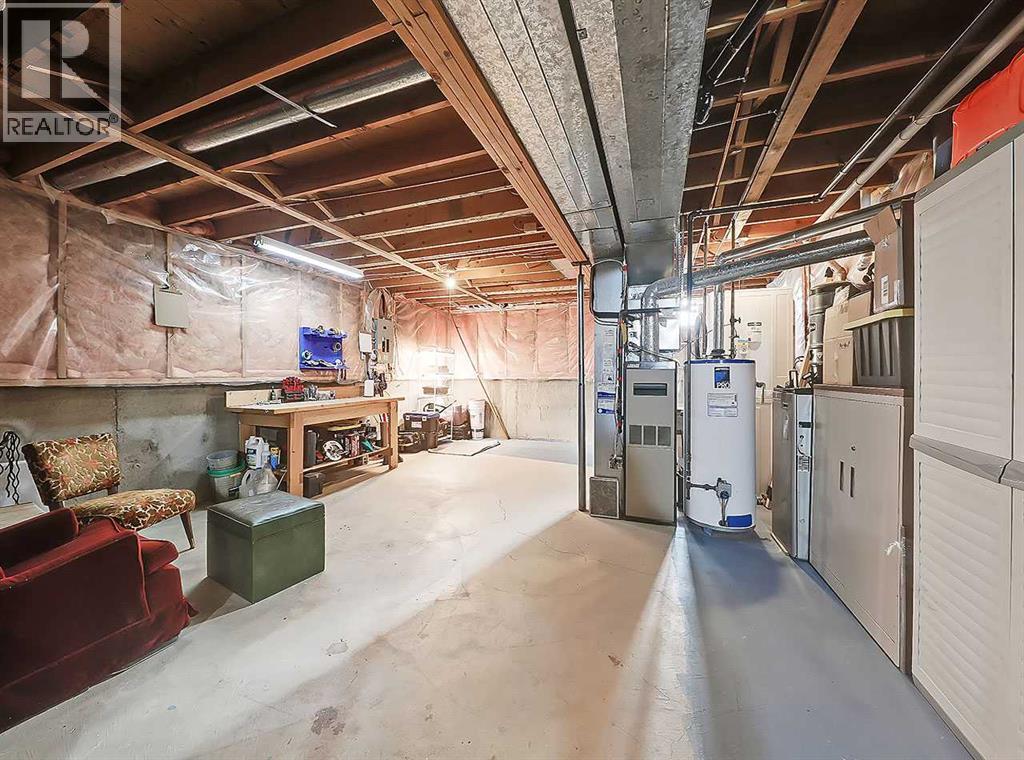 147 Erin Ridge Road Se, Calgary, Alberta  T2B 2W2 - Photo 28 - A2284198