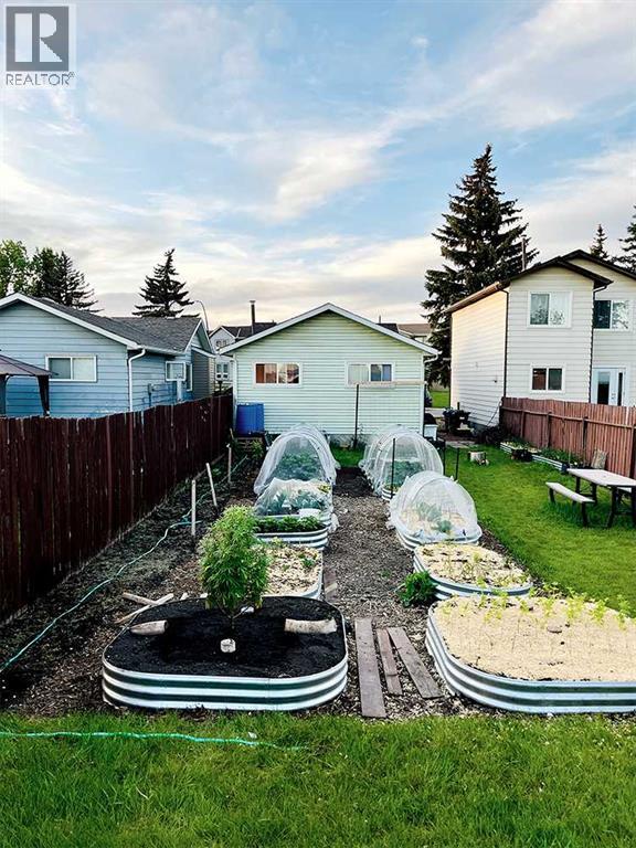 147 Erin Ridge Road Se, Calgary, Alberta  T2B 2W2 - Photo 30 - A2284198