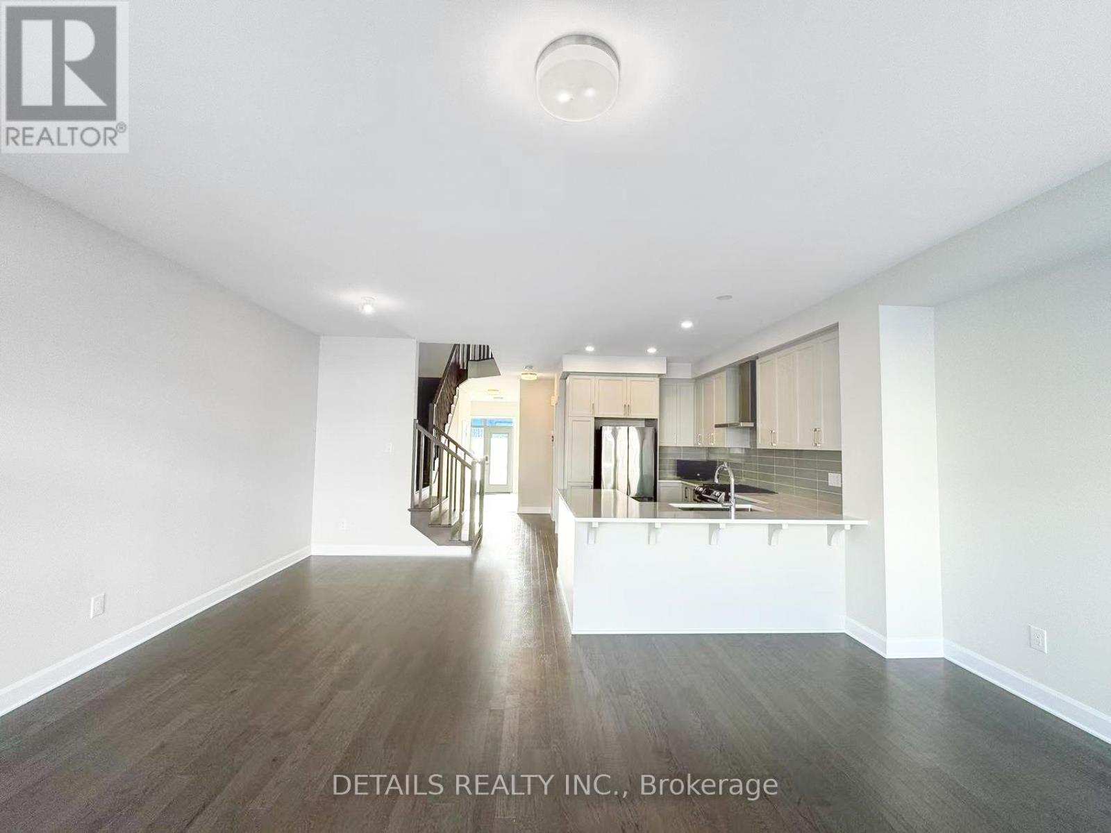 170 Angelonia Crescent, Ottawa, Ontario  K1T 0Y5 - Photo 5 - X12763514