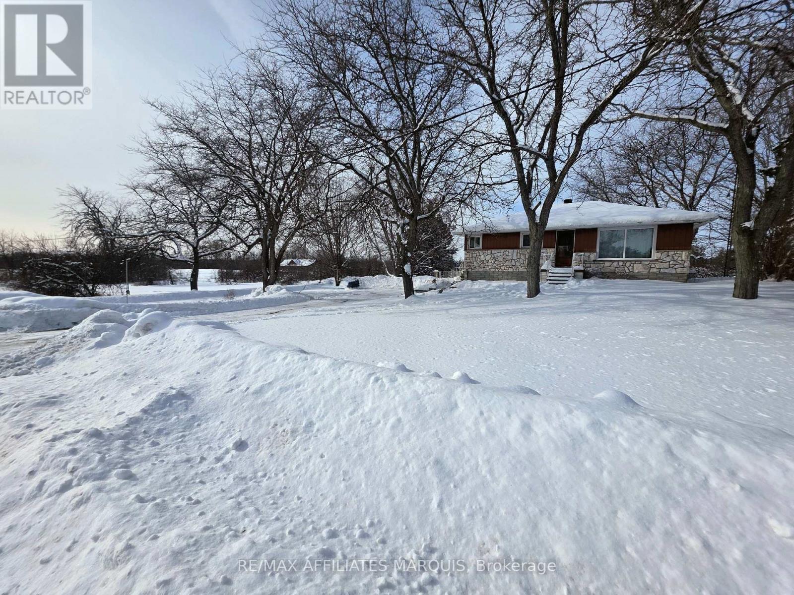 404 HIGHWAY 15 HIGHWAY, Rideau Lakes, Ontario