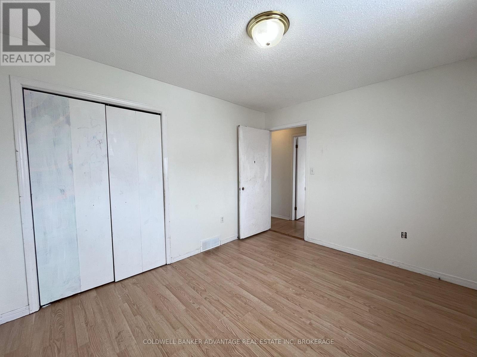 86 Commercial Street, Welland, Ontario  L3B 5Y9 - Photo 11 - X12763508