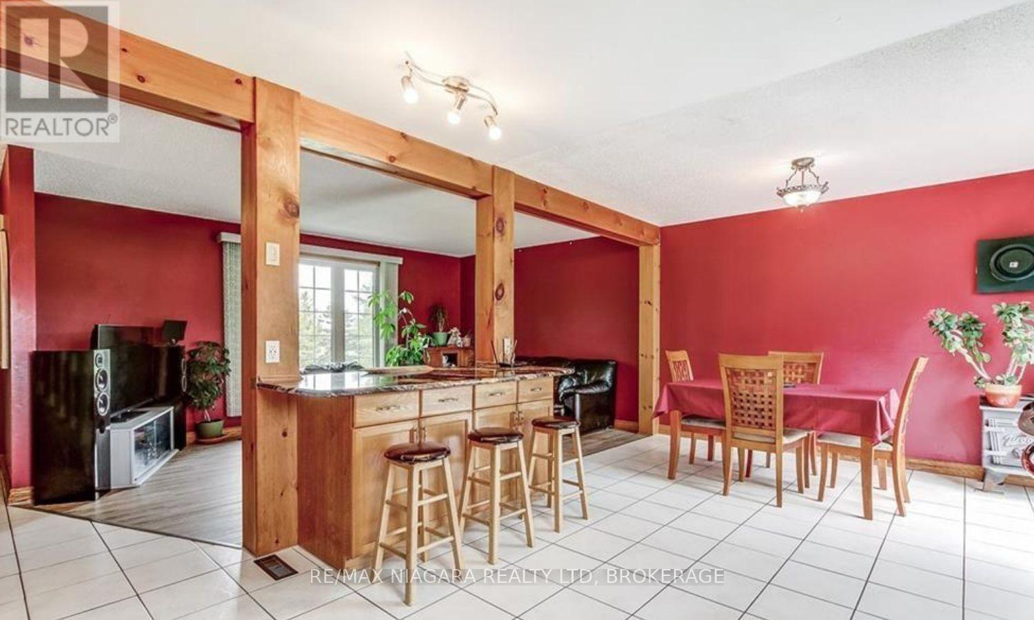 851 Forks Road E, Port Colborne, Ontario  L3K 5V5 - Photo 8 - X12763522