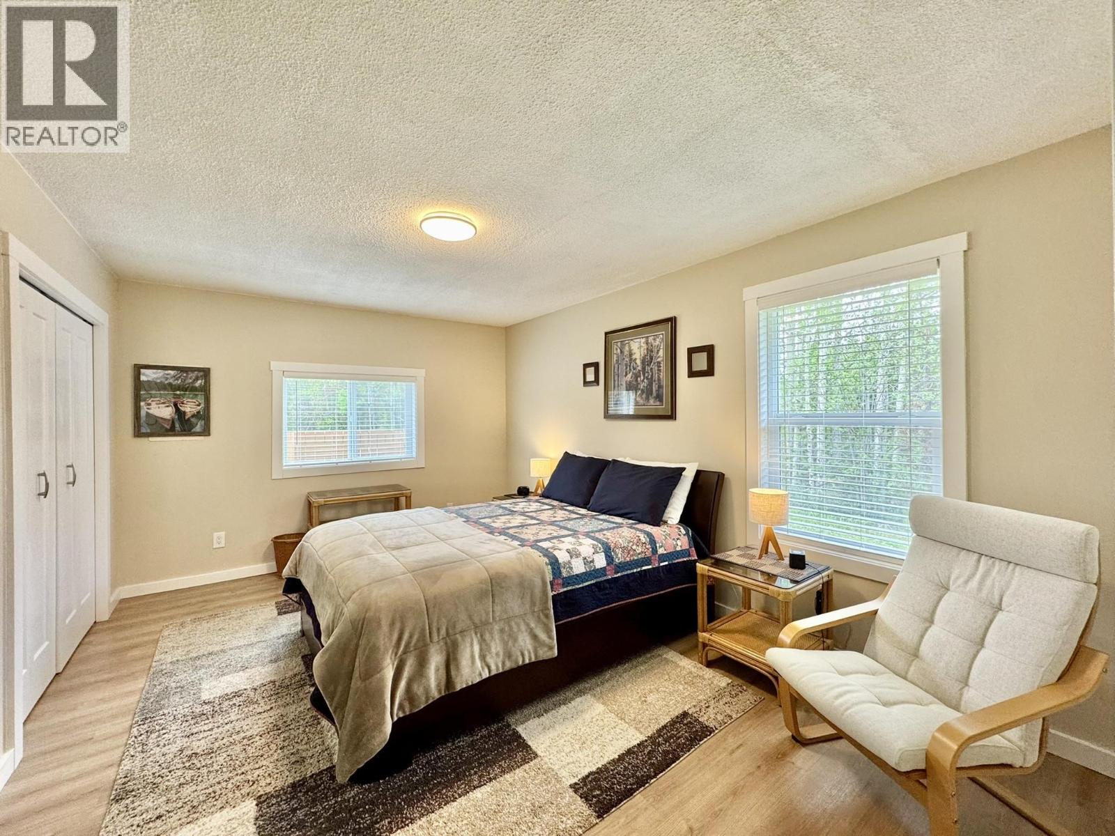 5606 Little Fort 24 Highway, Lone Butte, British Columbia  V0K 2E2 - Photo 21 - R3087134