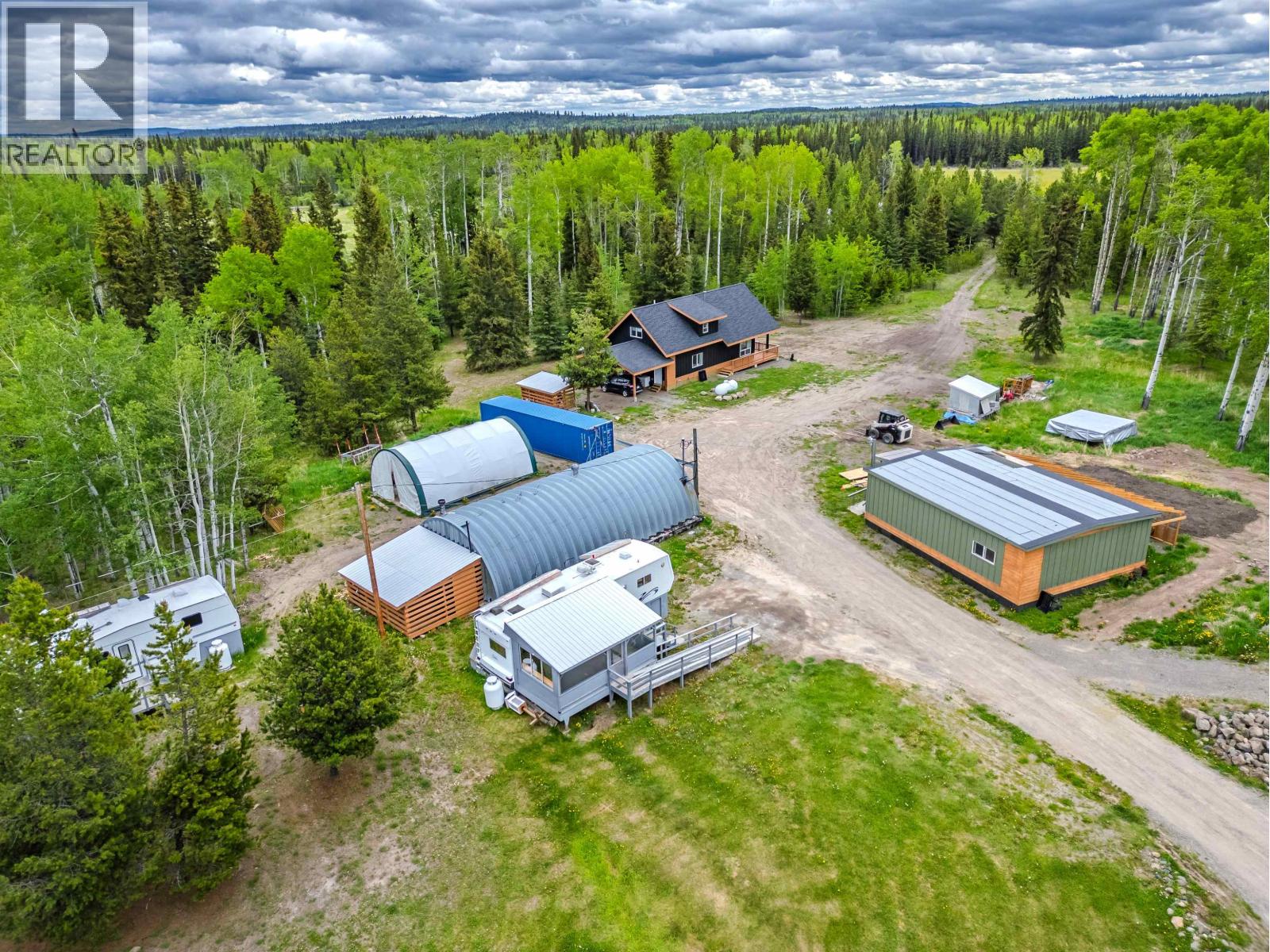 5606 Little Fort 24 Highway, Lone Butte, British Columbia  V0K 2E2 - Photo 39 - R3087134